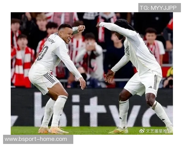 西甲激战：利物浦绝杀皇马神扑成关键瞬间引发全场狂欢