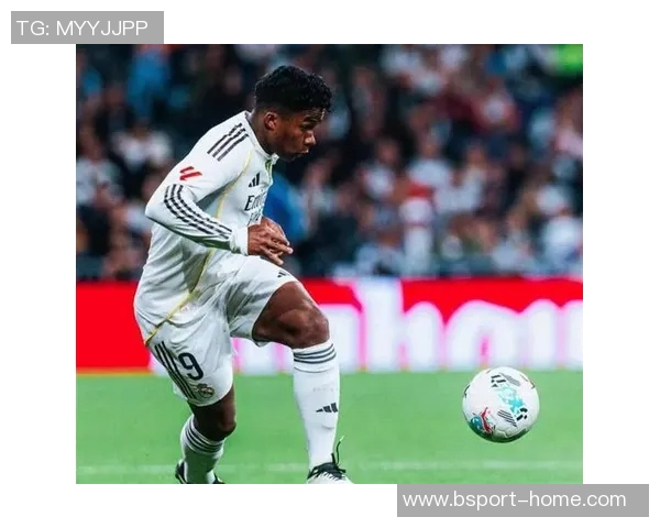 皇马友谊赛大胜里昂乌龙球瞬间点燃全场激情集锦回顾