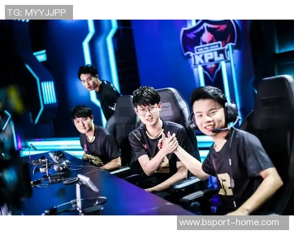 王者荣耀热议RNG战队技术争议引发玩家热烈讨论与反思