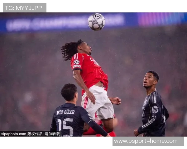 曼联逆转本菲卡点球大战精彩瞬间全场沸腾回顾 曼联逆转本菲卡点球大战精彩瞬间全场沸腾回顾